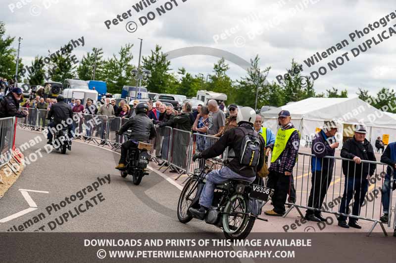Vintage motorcycle club;eventdigitalimages;no limits trackdays;peter wileman photography;vintage motocycles;vmcc banbury run photographs